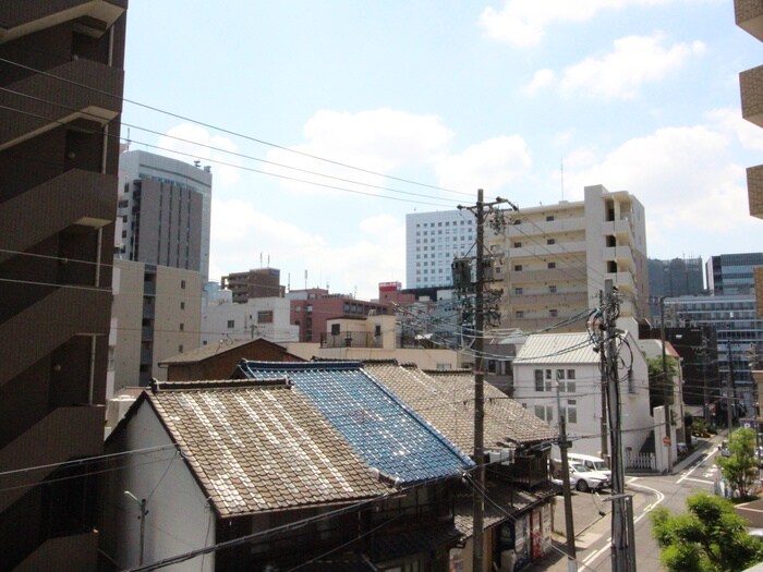 物件内観写真18　(室内からの展望)