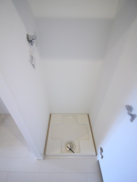 物件内観写真20　(洗濯機置場)