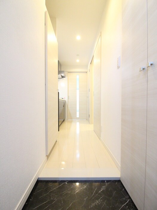 物件内観写真20　(玄関)