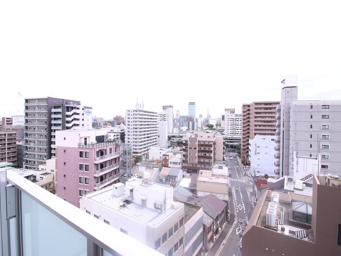 物件内観写真22　(室内からの展望)