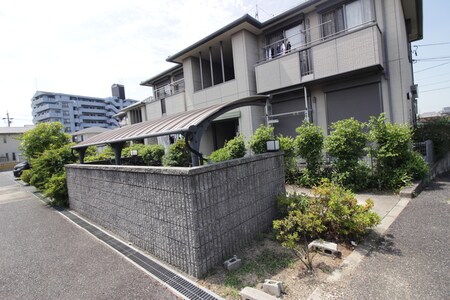モナーク　ヴィレ　G棟外観写真