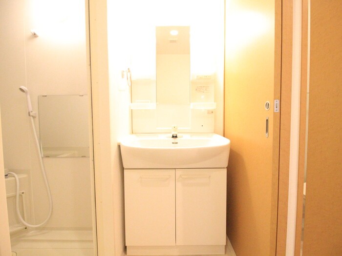 物件内観写真12　(洗面)