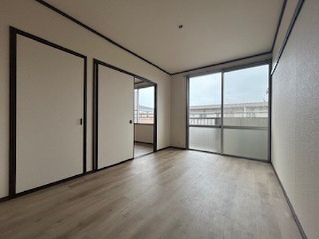 物件内観写真7　(居室)