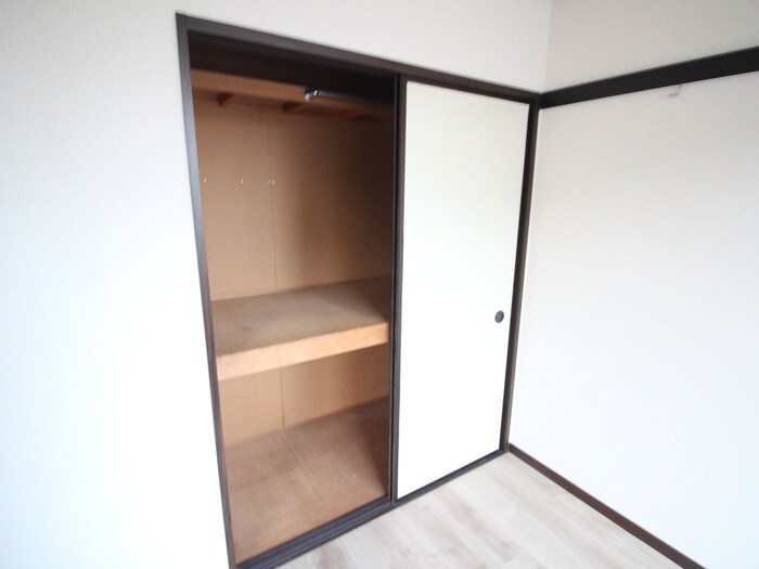 物件内観写真9　(収納)