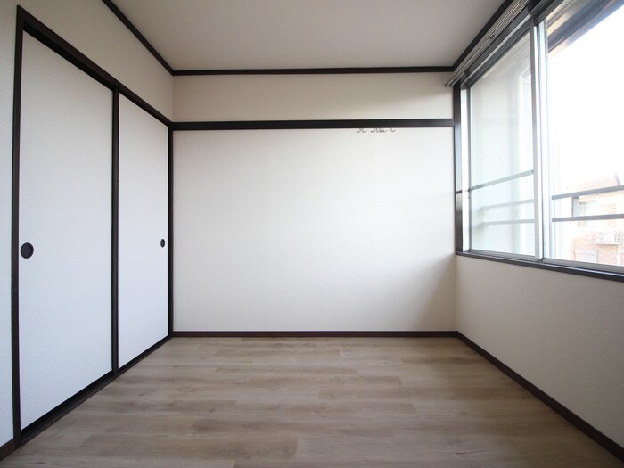 物件内観写真12　(居室)