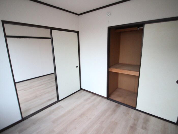 物件内観写真15　(居室)
