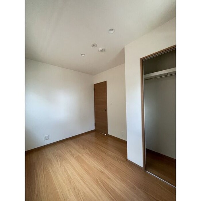 物件内観写真12　(居室)