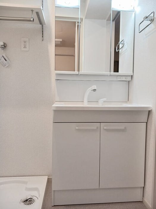 物件内観写真7　(洗面)