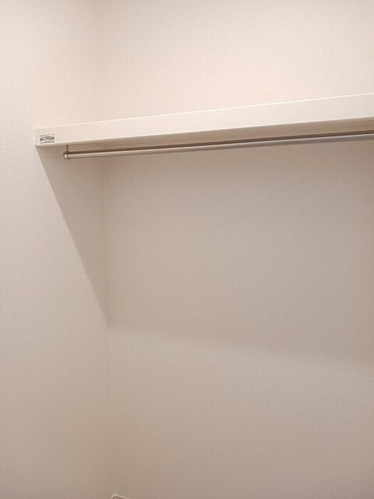 物件内観写真9　(収納)