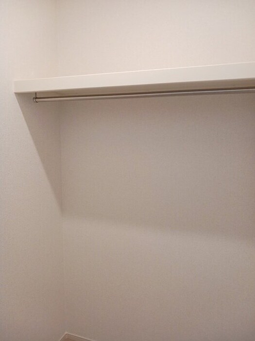 物件内観写真9　(収納)