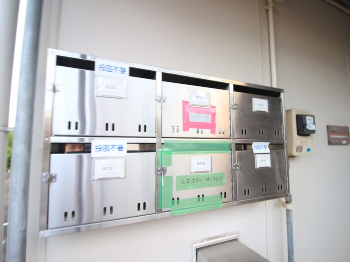 物件外観写真4　(建物設備)