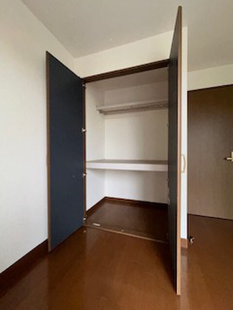 物件内観写真11　(収納)