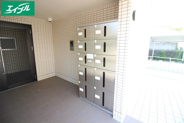 物件外観写真3　(建物設備)