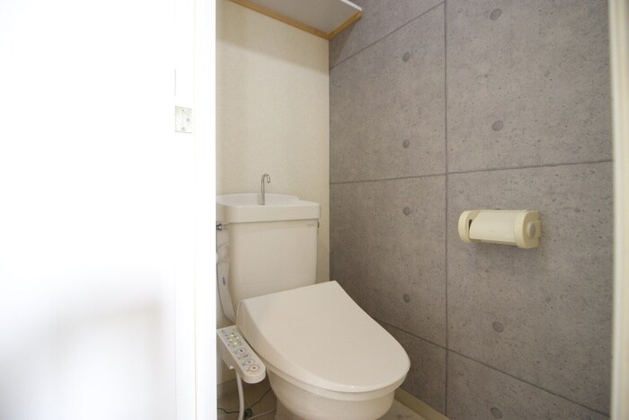物件内観写真16　(トイレ)