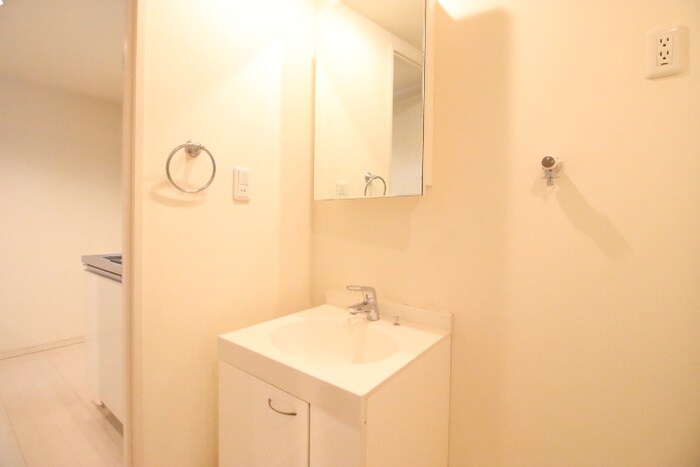 物件内観写真13　(洗面)