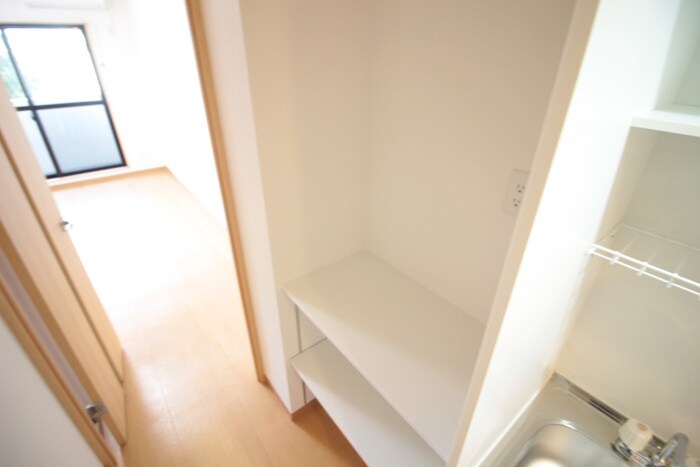 物件内観写真19　(廊下)