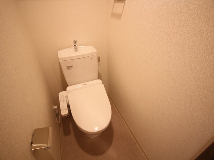 物件内観写真12　(トイレ)