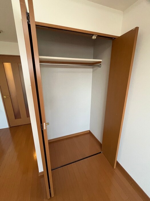 物件内観写真11　(収納)