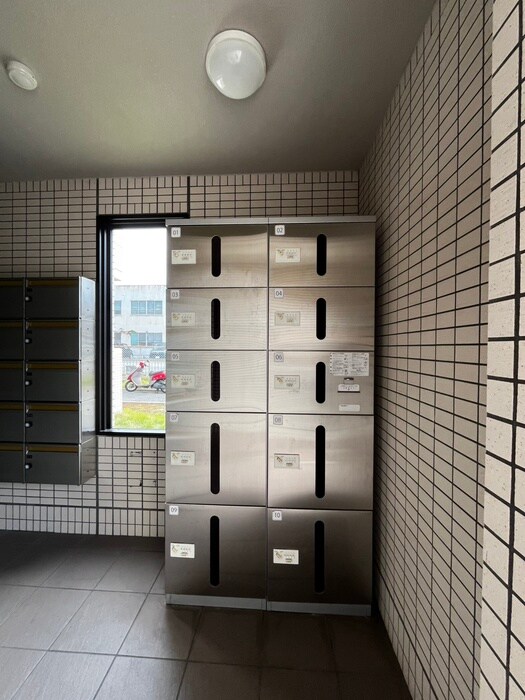 物件外観写真4　(建物設備)