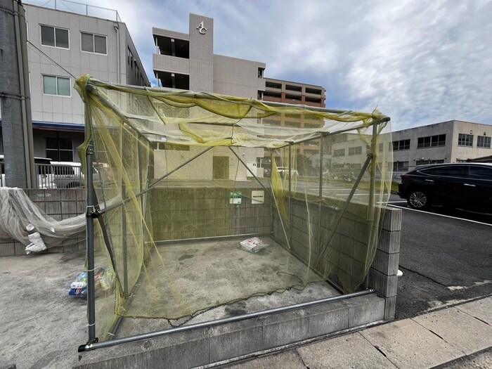 物件外観写真6　(建物設備)