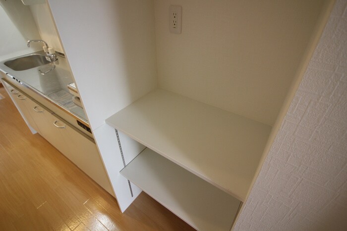 物件内観写真15　(収納)