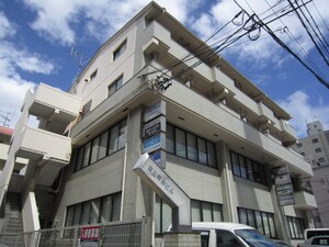 第３幸楽ビル外観写真