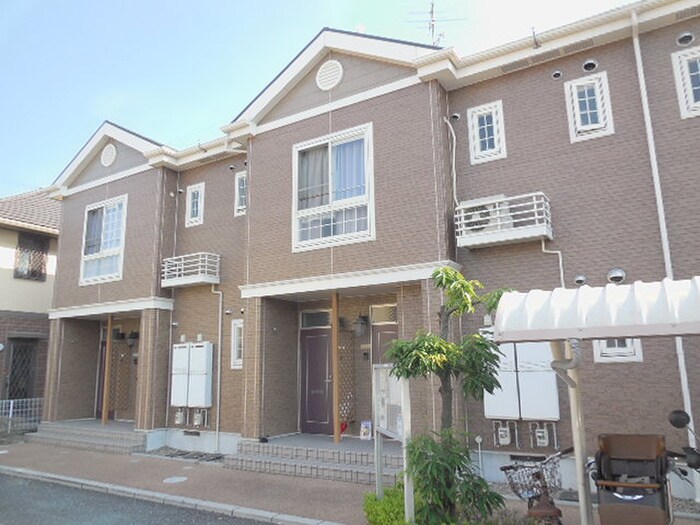 物件外観写真4　(外観写真)