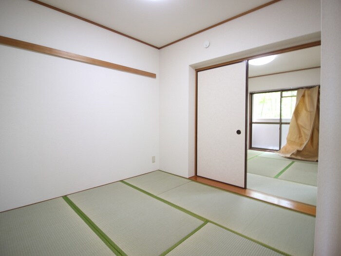 物件内観写真18　(居室)