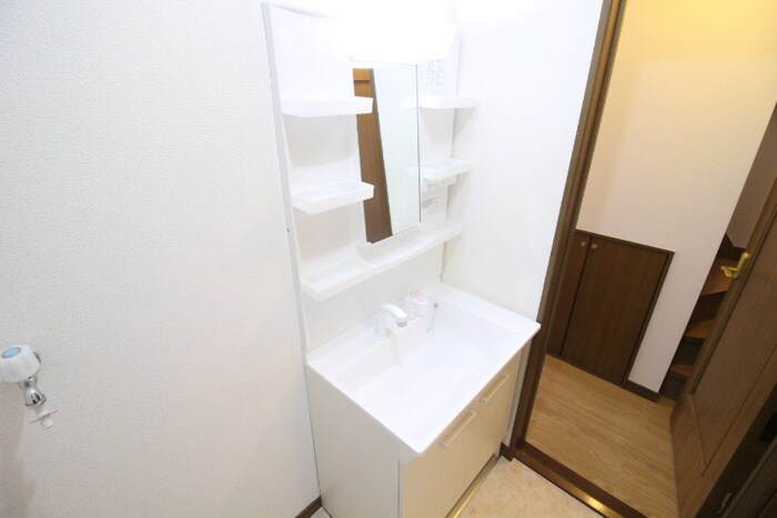 物件内観写真11　(洗面)