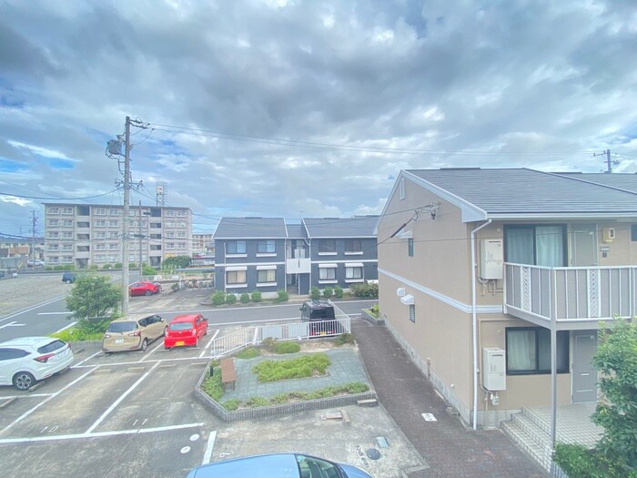 物件内観写真22　(室内からの展望)