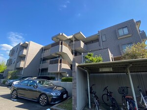 ﾊﾟｰｸﾊｳｽｶﾞｰﾃﾞﾝ梅園北館(302)外観写真