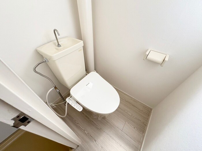 物件内観写真11　(トイレ)