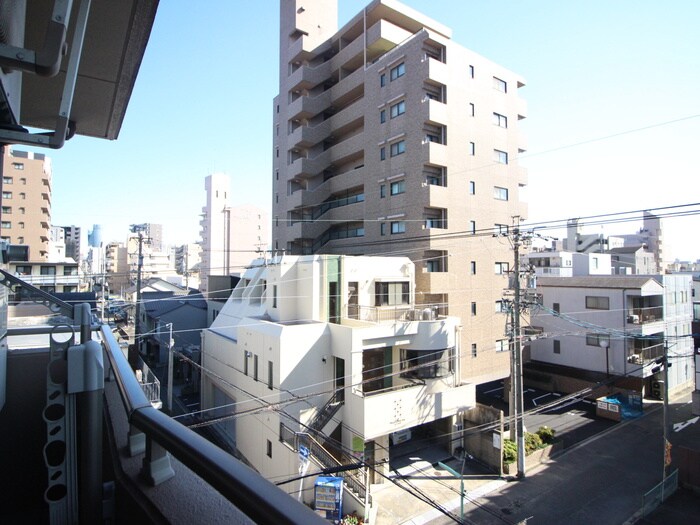 物件内観写真20　(室内からの展望)