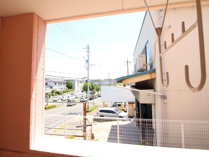 物件内観写真17　(室内からの展望)