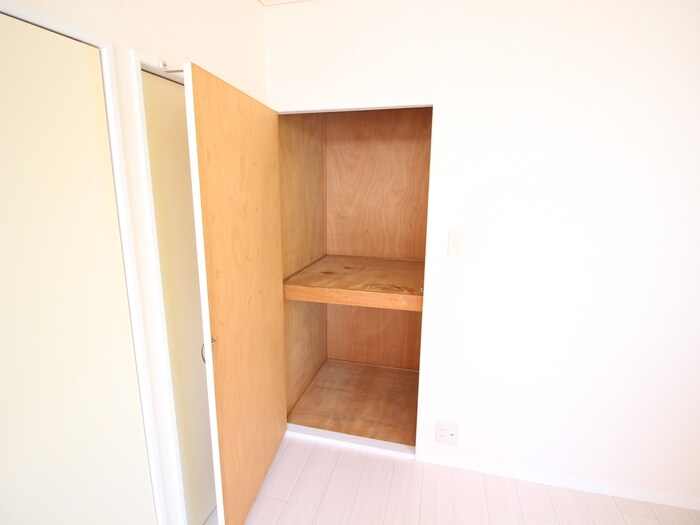 物件内観写真20　(収納)