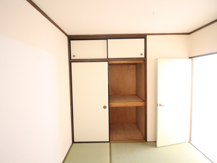 物件内観写真22　(収納)