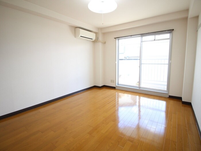 物件内観写真18　(居室)