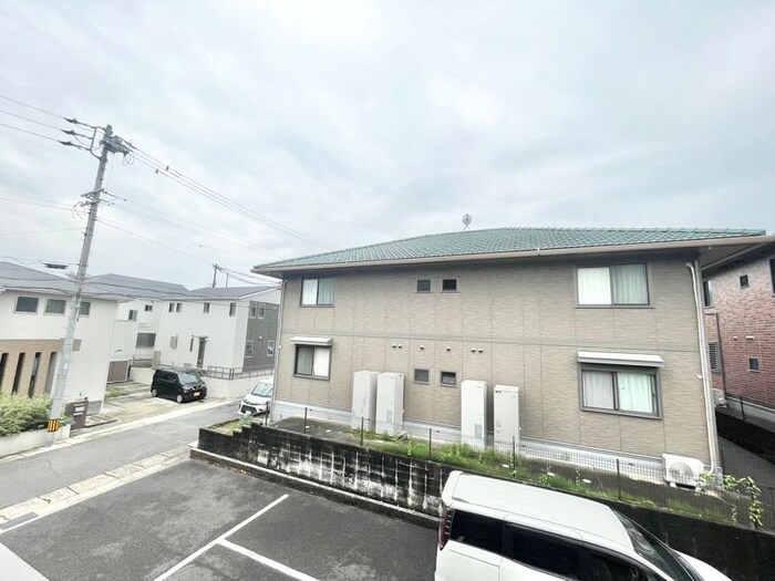 物件内観写真22　(室内からの展望)