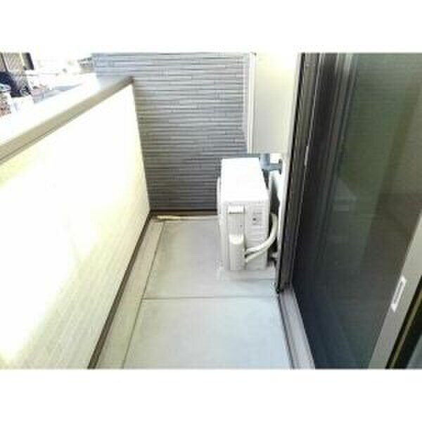 物件内観写真12　(ベランダ・バルコニー)