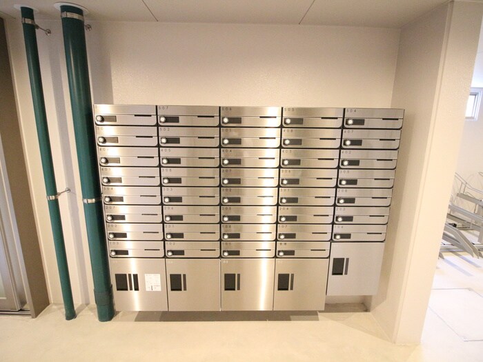 物件外観写真4　(建物設備)