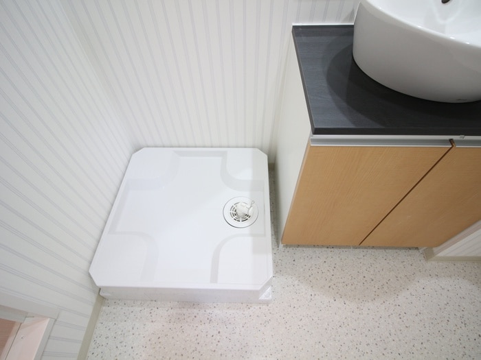 物件内観写真13　(洗濯機置場)