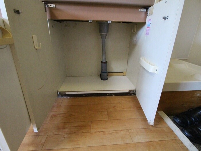 物件内観写真12　(収納)