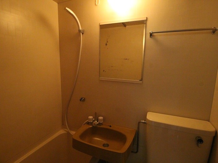 物件内観写真18　(洗面)