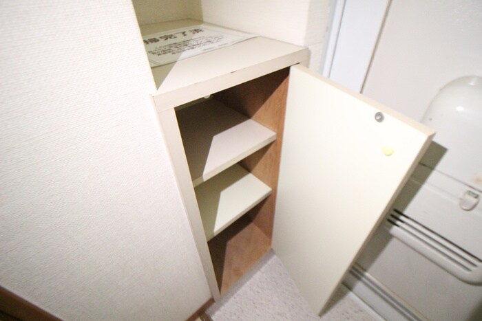 物件内観写真15　(靴箱)