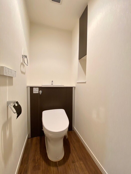 物件内観写真12　(トイレ)