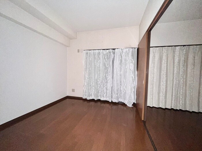 物件内観写真11　(居室)