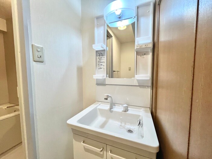 物件内観写真16　(洗面)