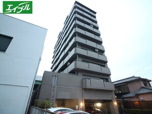 ラフェール高辻外観写真