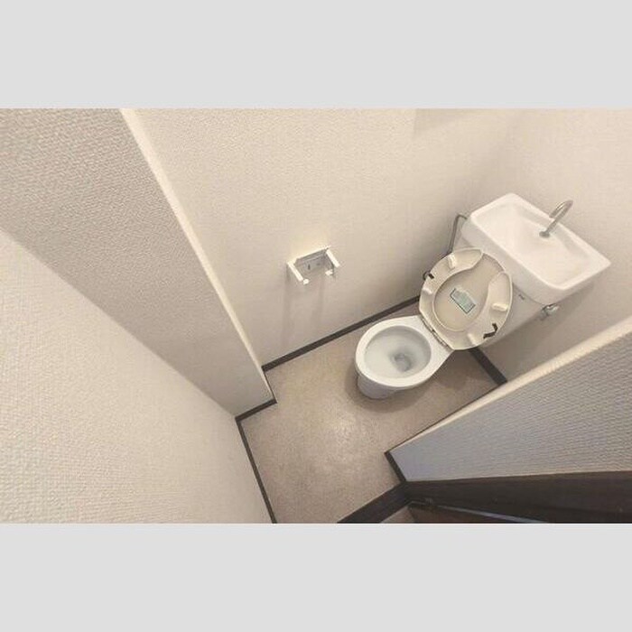 物件内観写真10　(トイレ)