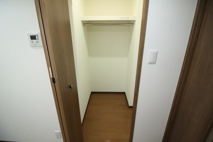物件内観写真17　(収納)